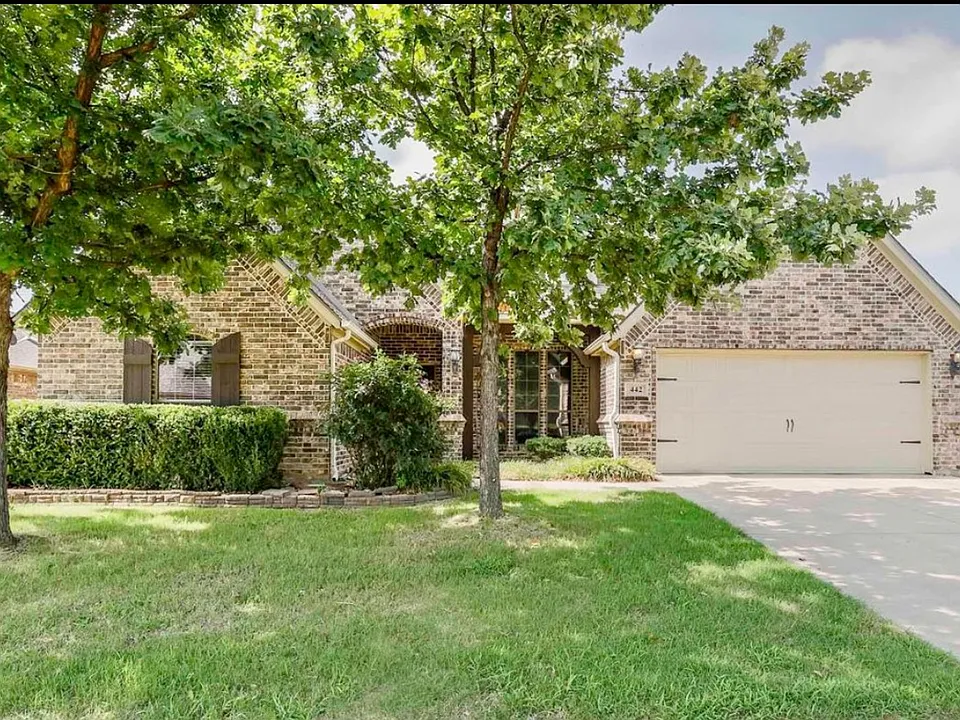 442 Chisholm Trl
