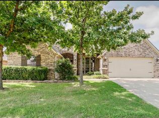 442 Chisholm Trl, Justin, TX 76247