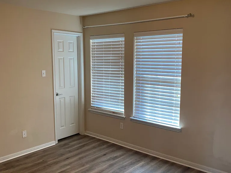 9812 Morgan Creek Dr — Photo 19