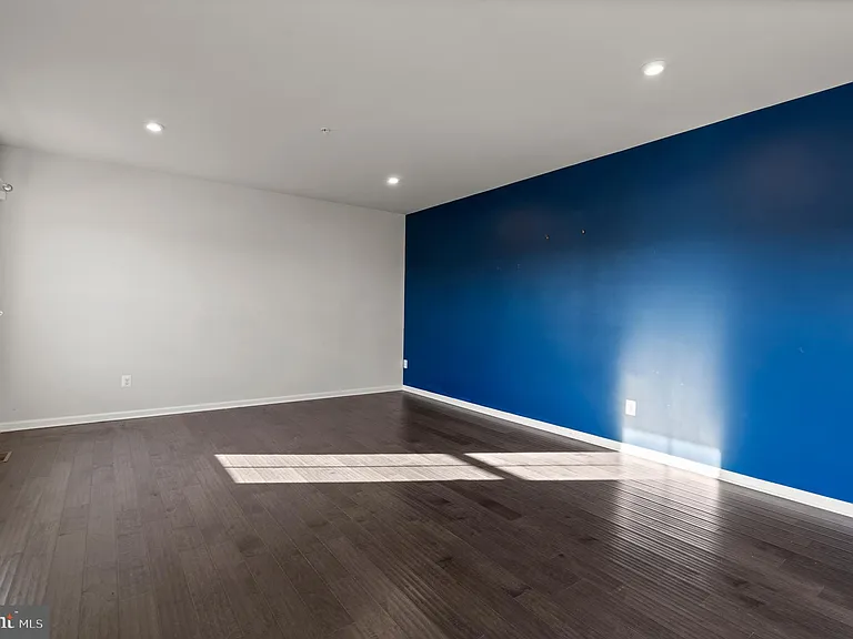 311 Sunrise Ct — Photo 16