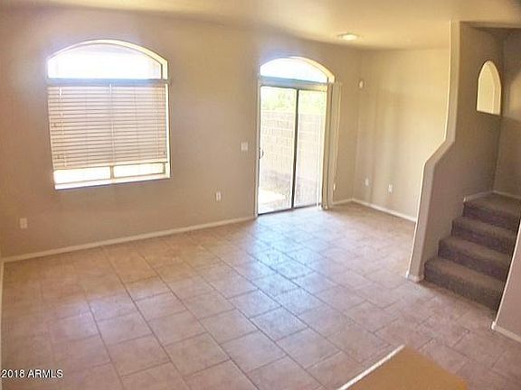 4th image of 323 N 169th Ave