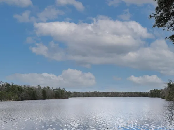 127 W Centennial Dr, Medford, NJ 08055