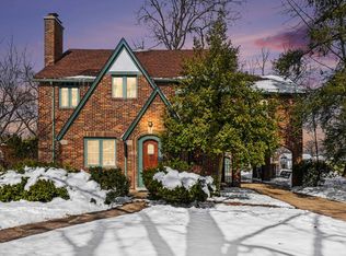 1905 E Madison St, South Bend, IN 46617