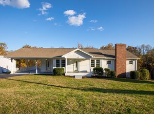 1113 Jackson Hollow Rd, Kingsport, TN 37663