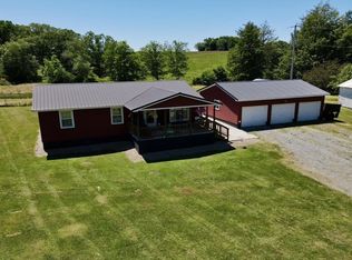 46 Roberts Rd, Danese, WV 25831