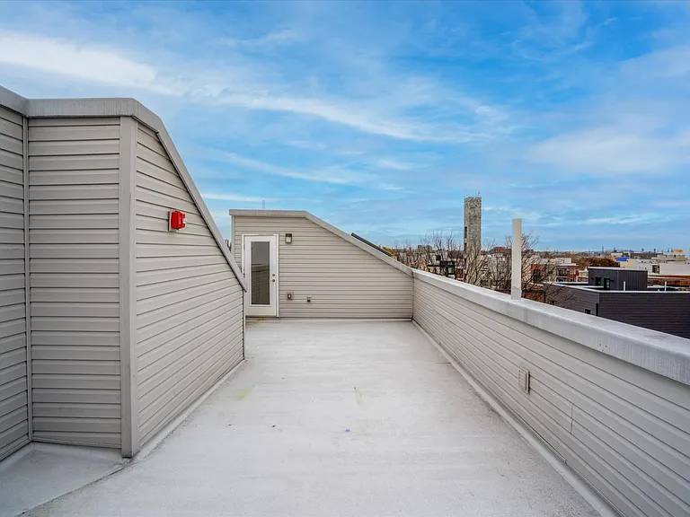 1829 E Sergeant St #8 — Photo 23