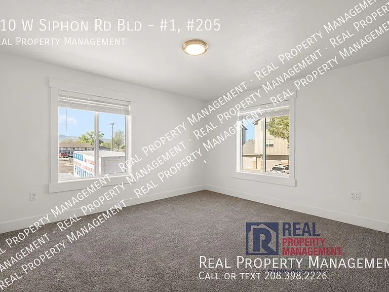 110 W Siphon Rd #BLD-205 — Photo 9