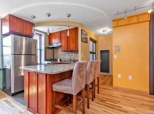 8340 Austin St APT 7N, Jamaica, NY 11415