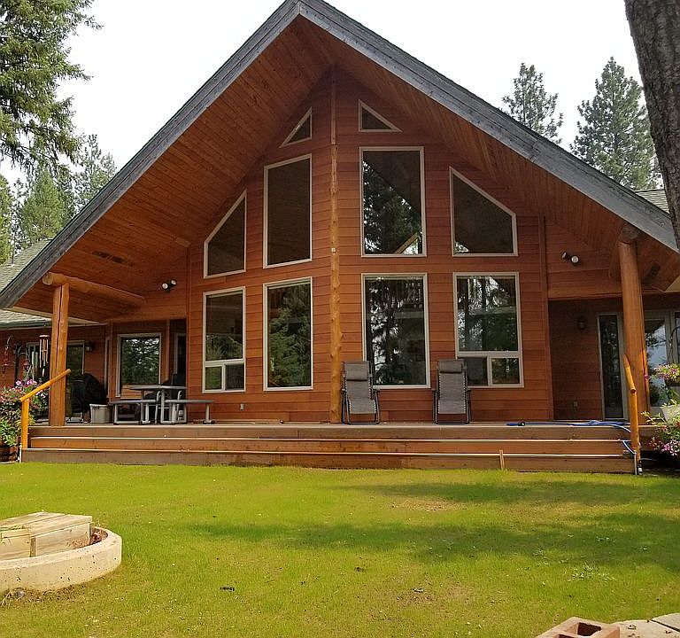 1st image of 64 Lillooet Dr