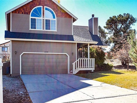 2nd image of 1239 Panorama Dr