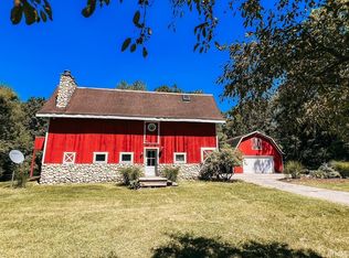 7560 N 925th Rd E, Walkerton, IN 46574