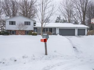 7179 Deer Run, Amherst, OH 44001