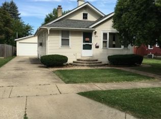 271 S Clifton Ave, Elgin, IL 60123