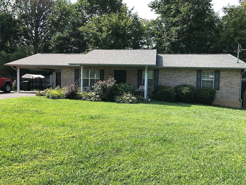 2nd image of 390 Eldorado Cir