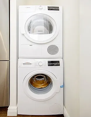 Rented by R New York | media 6