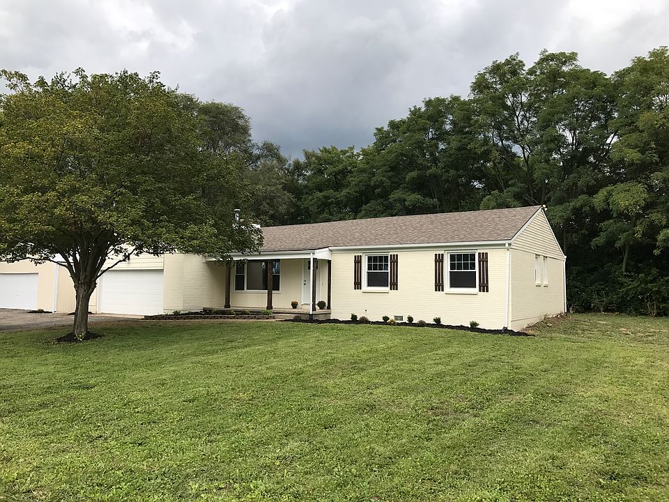 1st image of 4425 E Casstown Clark Rd