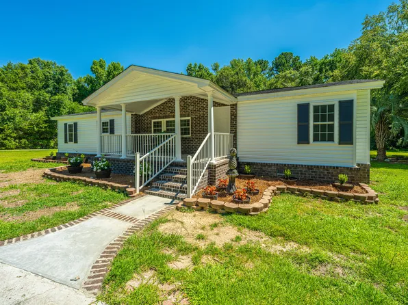 124 Haas Ln, Dorchester, SC 29437