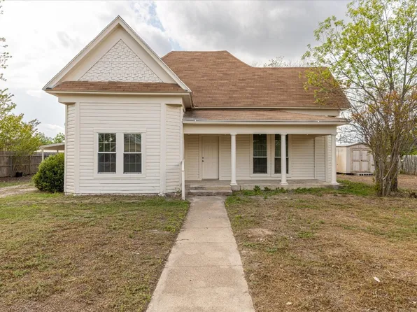 711 S Taylor St, Hamilton, TX 76531