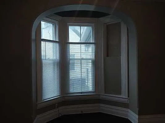 437 W Walnut St #1 — Photo 6