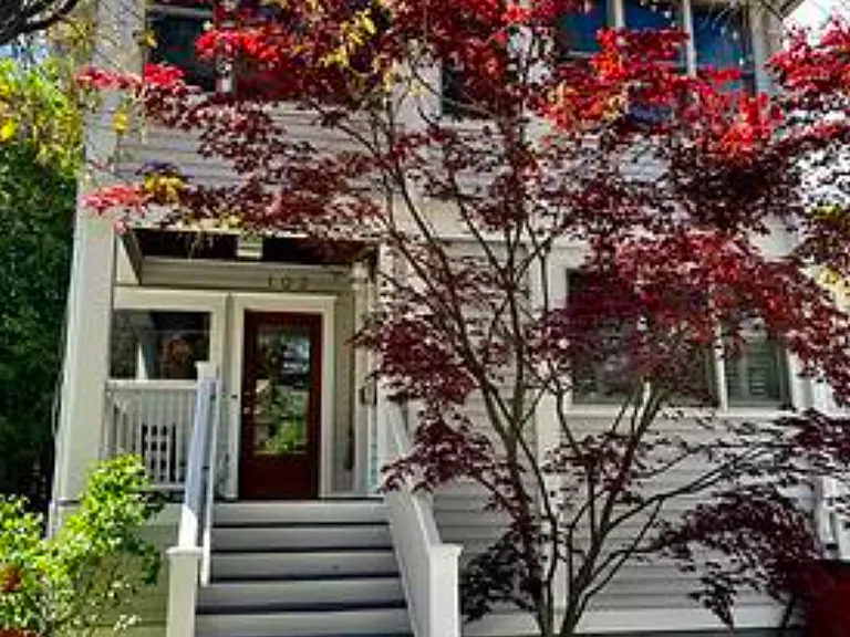 103 E Tompkins St #1 — Photo 1
