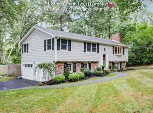 102 Robert Rd, Holliston, MA 01746