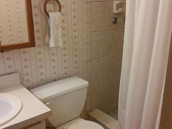 4th image of 3416 Lenczyk Dr W