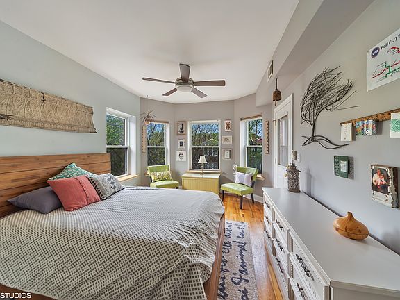 5th image of 4521 N Central Park Ave APT 3W