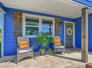 61 Lee Blvd, Pottsboro, TX 75076