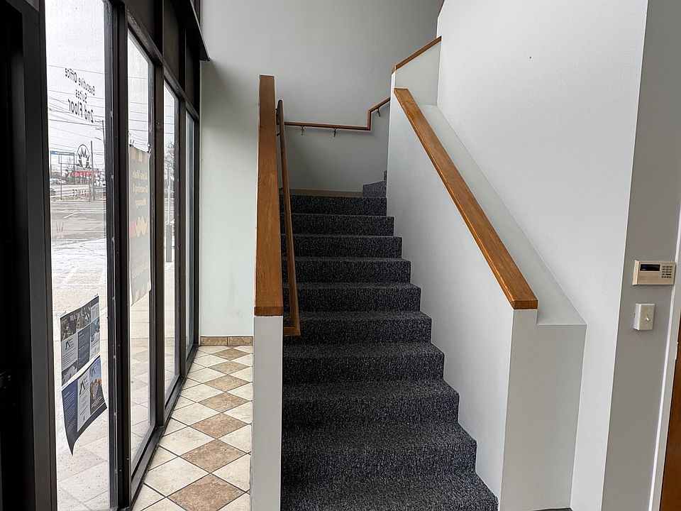 2nd image of 6515 Clinton Hwy Suite 216