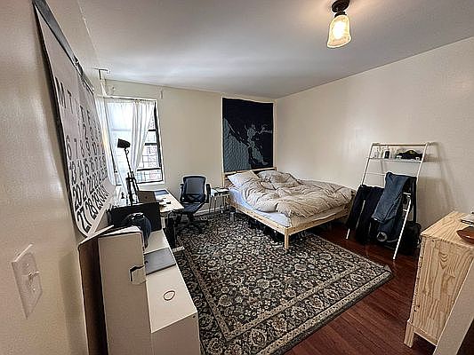 1st image of 20 Crooke Ave APT 6E