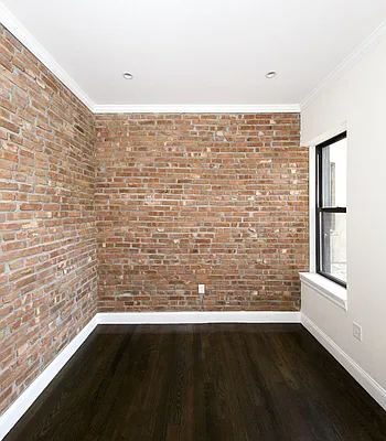 Rented by Icon Realty Management | media 18