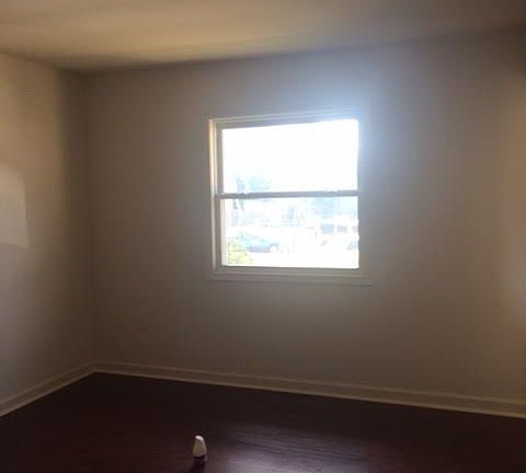 5th image of 30 Wayside Ct