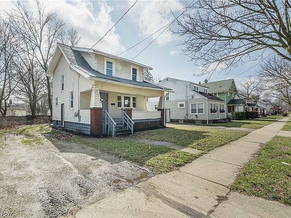 4th image of 884 Lovers Ln