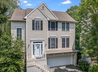 115 Arrowgate Dr #115, Randolph, NJ 07869