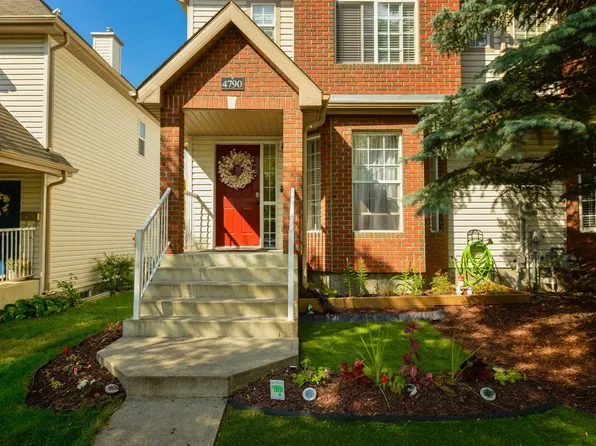 4790 Terwillegar Cmn NW, Edmonton, AB T6R 3H7