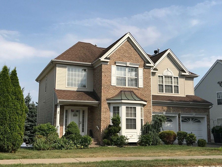 2nd image of 24 Wilmington Dr