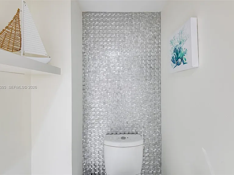 6917 Collins Ave #720 — Photo 26