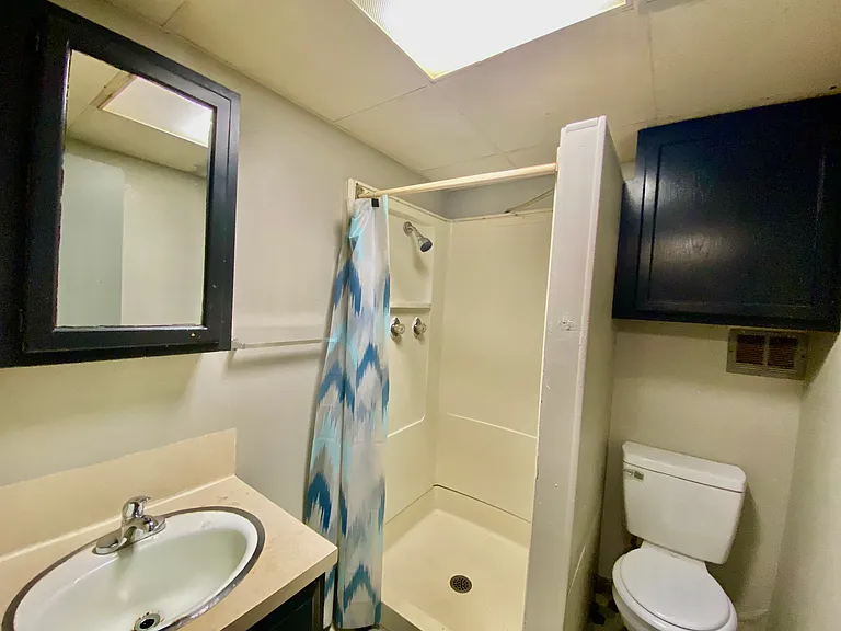 1510 E Broadway Ave #12 — Photo 6