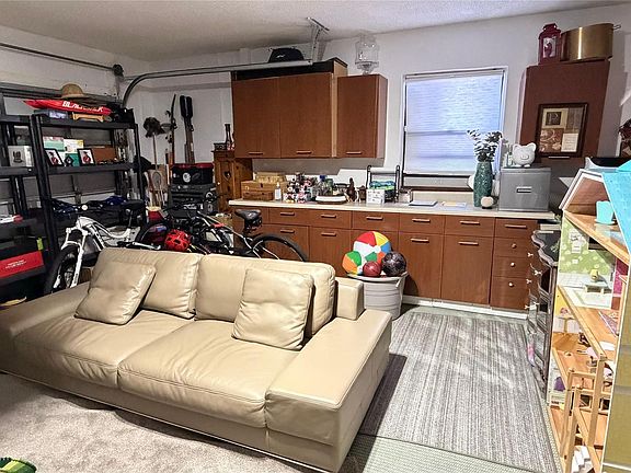 5th image of 2677 NW 41st St