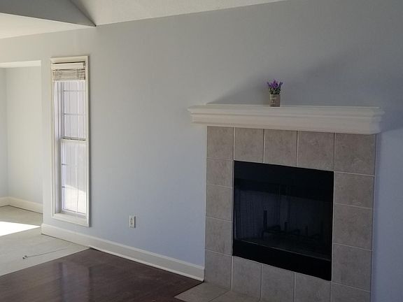 Living room/dining room