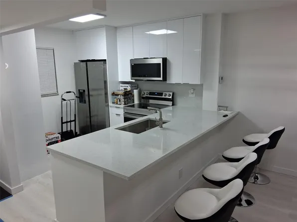 100 Berkley Road #105, Hollywood, FL 33024