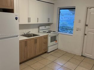 409 SW 4th Ter Unit W, Hallandale, FL 33009