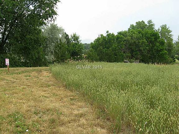 2nd image of 8584 Foxhaven Dr