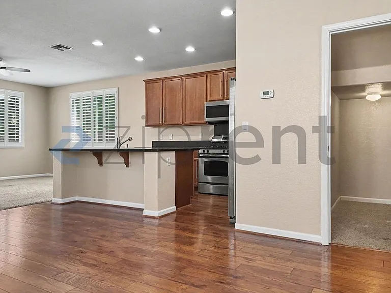 9749 Shanelyn Way — Photo 26