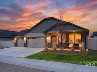 1864 E Jade Falls St, Kuna, ID 83634