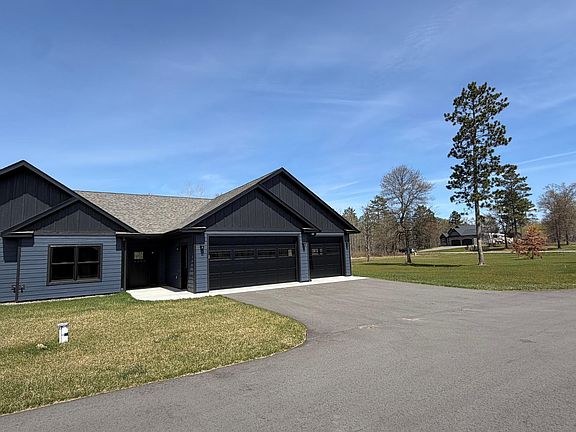 2nd image of 16912 Piper Ln