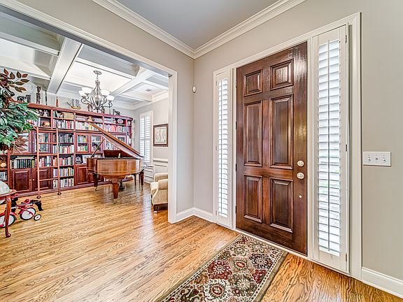 4th image of 2950 Gateland Sq