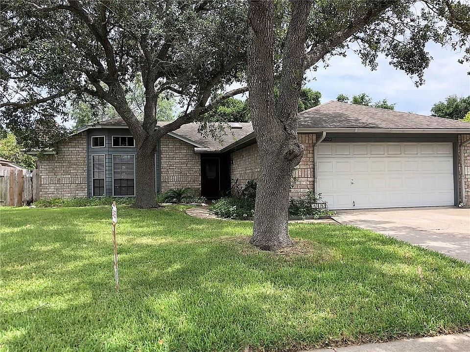 1st image of 3522 Picadilly Ln