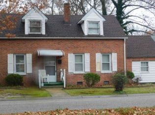 7 W Walker Rd, Hampton, VA 23666