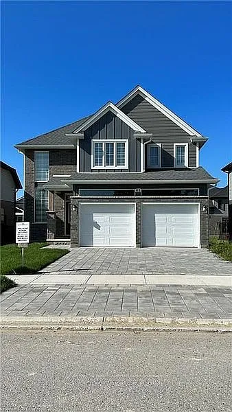 4 bed, $3,100 — Photo 2